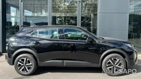 Peugeot e-2008 de 2025