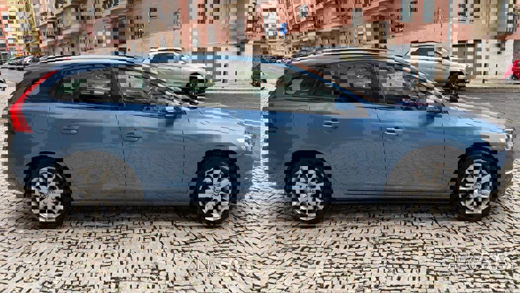 Volvo V60 1.6 D2 Drive Kinetic Start/Stop de 2015