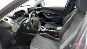 Peugeot e-2008 de 2021