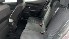 Peugeot e-2008 de 2021