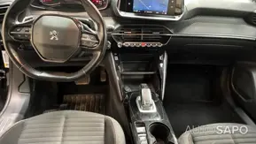 Peugeot 2008 1.2 PureTech Active Pack EAT8 de 2022