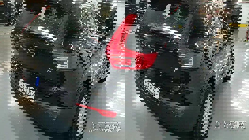 Volvo XC40 1.5 T2 Momentum de 2021