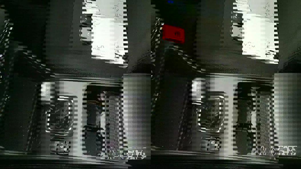 Volvo XC40 1.5 T2 Momentum de 2021