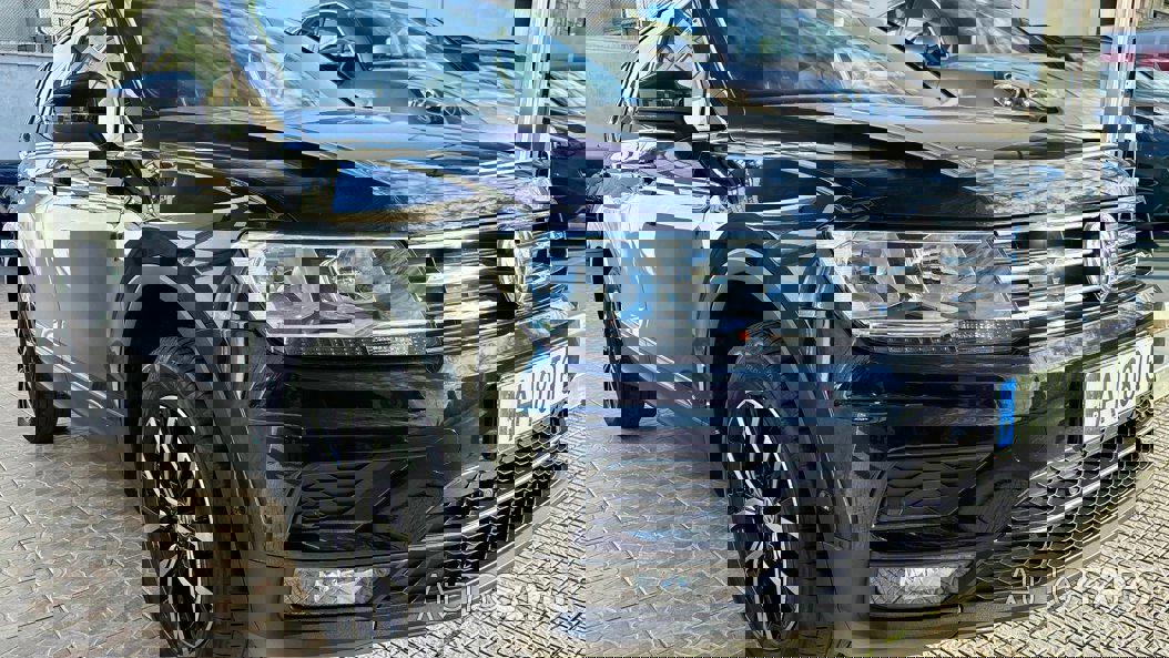 Volkswagen Tiguan 2.0 TDI Confortline DSG de 2021