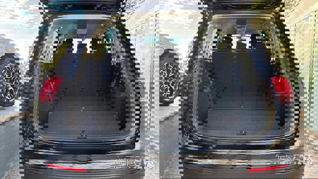 Volkswagen Tiguan 2.0 TDI Confortline DSG de 2021