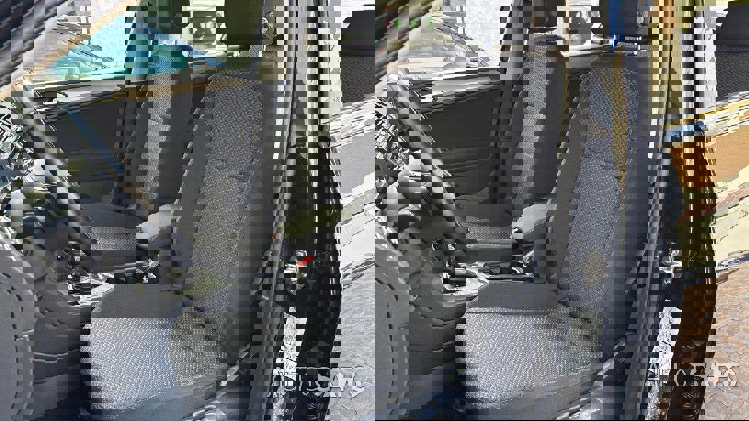 Volkswagen Tiguan 2.0 TDI Confortline DSG de 2021