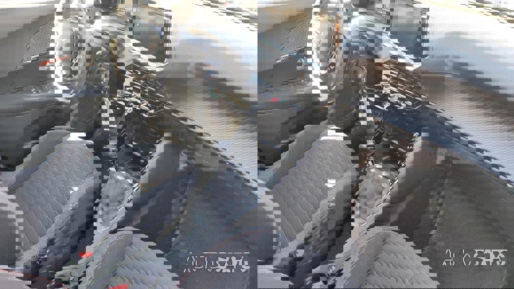 Peugeot 2008 1.2 PureTech Active Pack de 2023