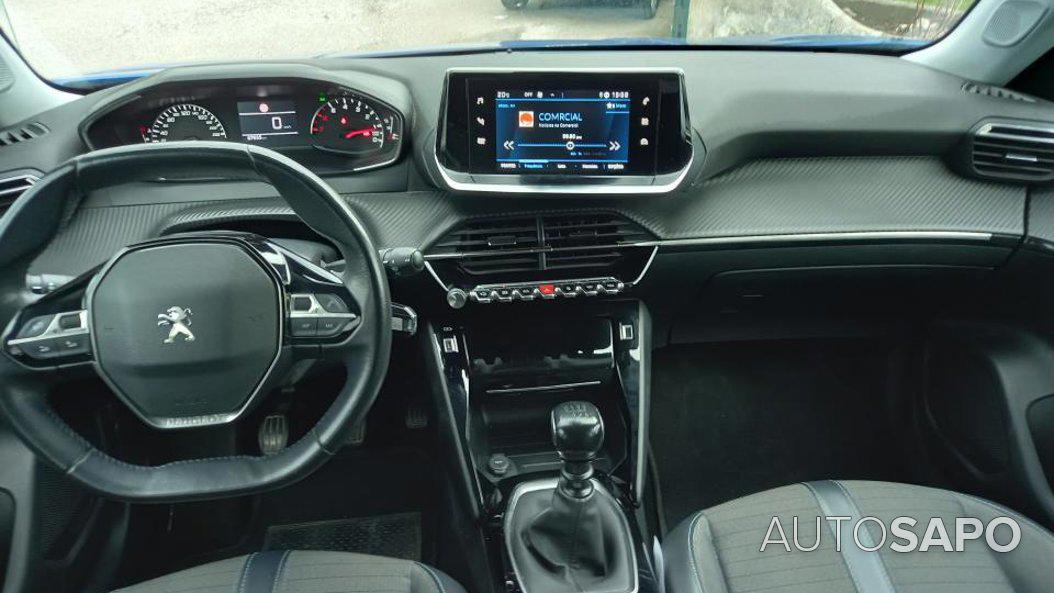 Peugeot 2008 1.2 PureTech Allure de 2022