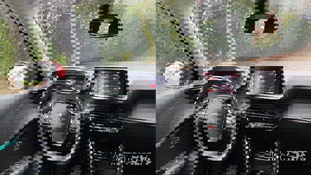 Peugeot 208 1.2 PureTech Allure Pack EAT8 de 2020