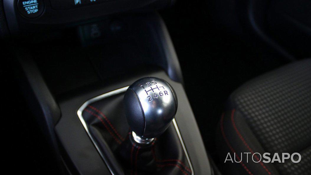 Ford Focus 1.0 EcoBoost MHEV ST-Line de 2024