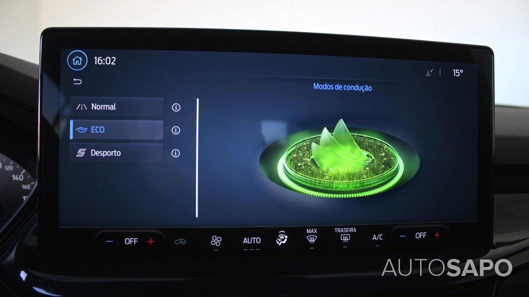 Ford Focus 1.0 EcoBoost MHEV ST-Line de 2024