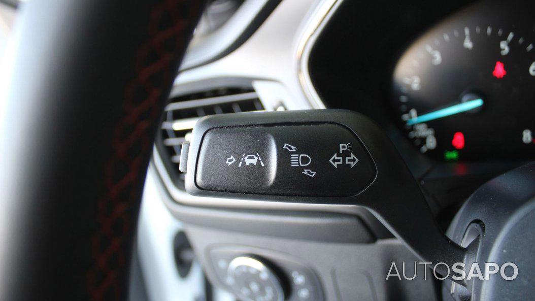 Ford Focus 1.0 EcoBoost MHEV ST-Line de 2024