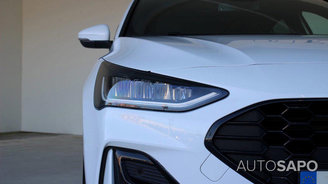 Ford Focus 1.0 EcoBoost MHEV ST-Line de 2024