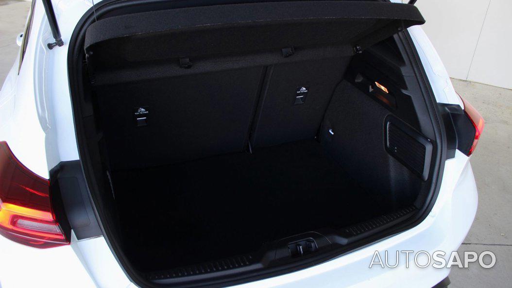 Ford Focus 1.0 EcoBoost MHEV ST-Line de 2024