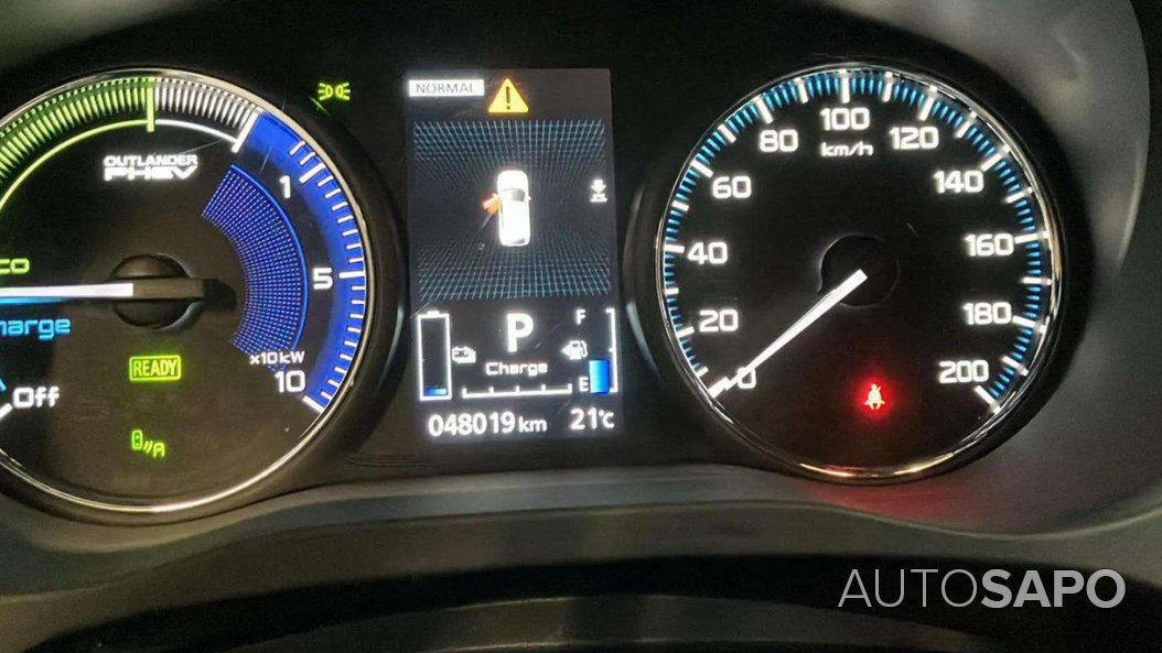 Mitsubishi Outlander de 2020