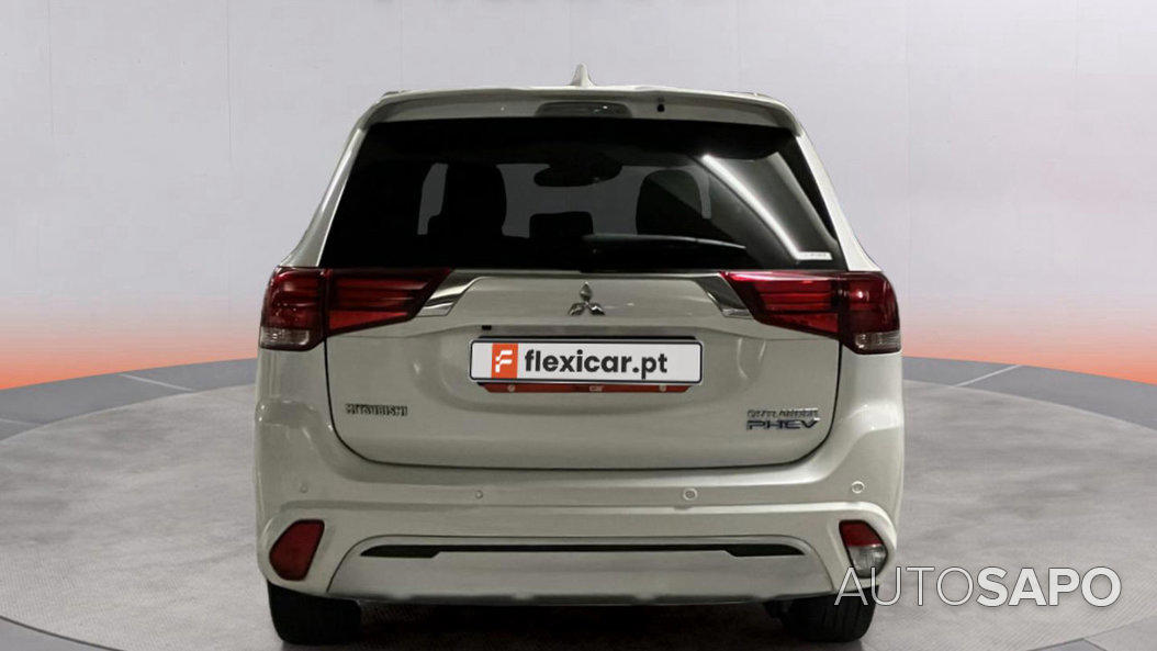 Mitsubishi Outlander de 2020