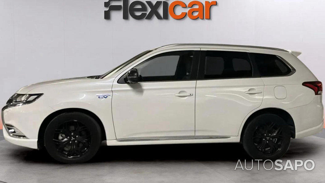 Mitsubishi Outlander de 2020