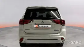 Mitsubishi Outlander de 2020