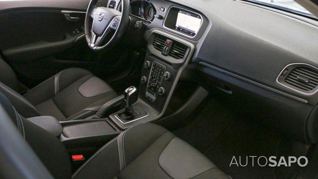 Volvo V40 2.0 D3 Momentum de 2018