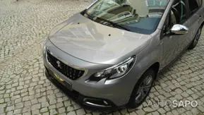 Peugeot 2008 1.2 PureTech Style de 2018