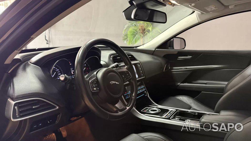 Jaguar XE 2.0 D Portfolio Aut. de 2016