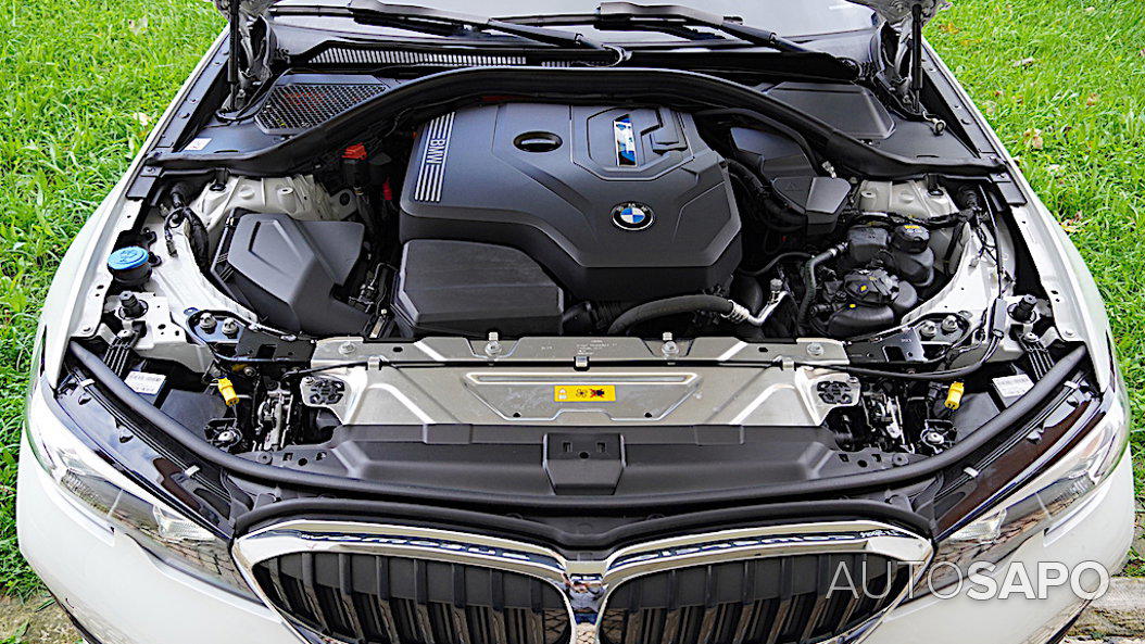 BMW Série 3 320 e Touring Corporate Edition Auto. de 2022