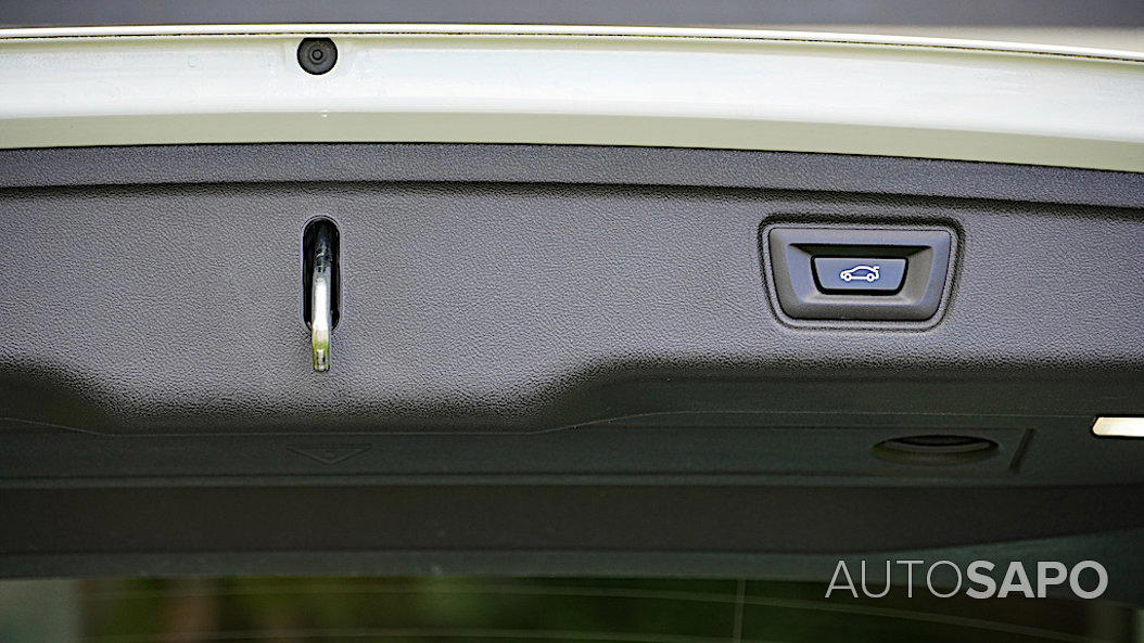 BMW Série 3 320 e Touring Corporate Edition Auto. de 2022