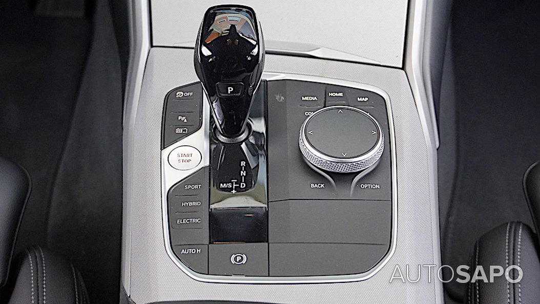 BMW Série 3 320 e Touring Corporate Edition Auto. de 2022