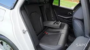 BMW Série 3 320 e Touring Corporate Edition Auto. de 2022