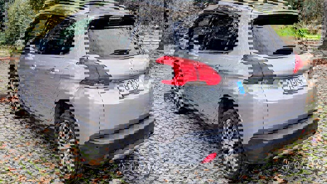 Peugeot 2008 1.6 BlueHDi Crossway de 2015