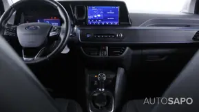 Ford Tourneo Courier de 2024