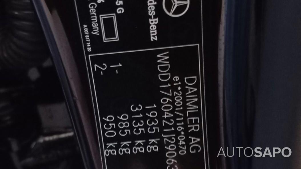 Mercedes-Benz Classe A 180 Elegance BlueEfficiency de 2014