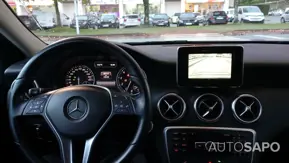 Mercedes-Benz Classe A 180 Elegance BlueEfficiency de 2014