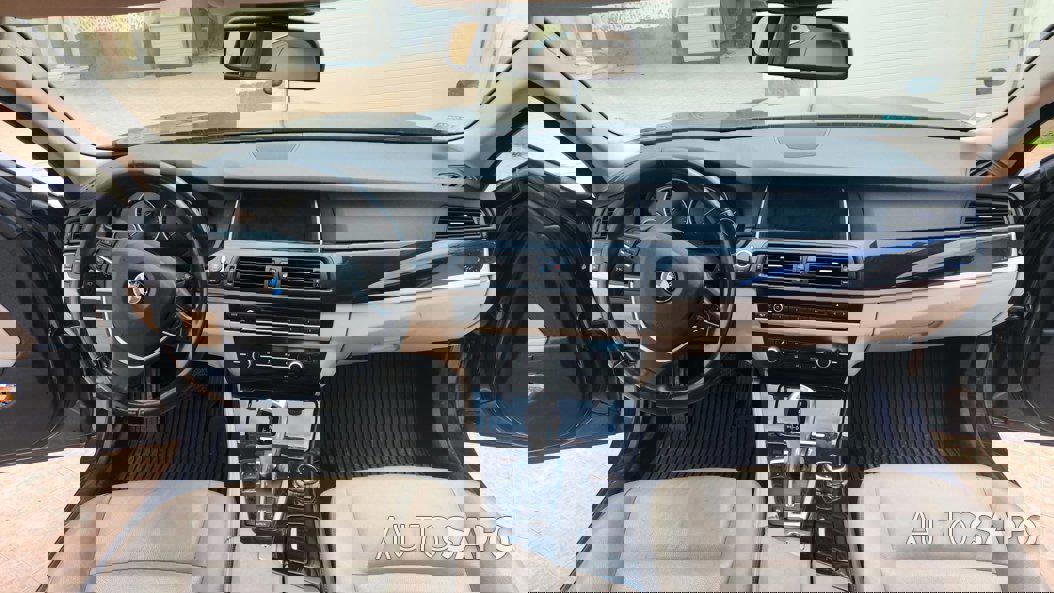 BMW Série 5 520 d Line Luxury de 2013