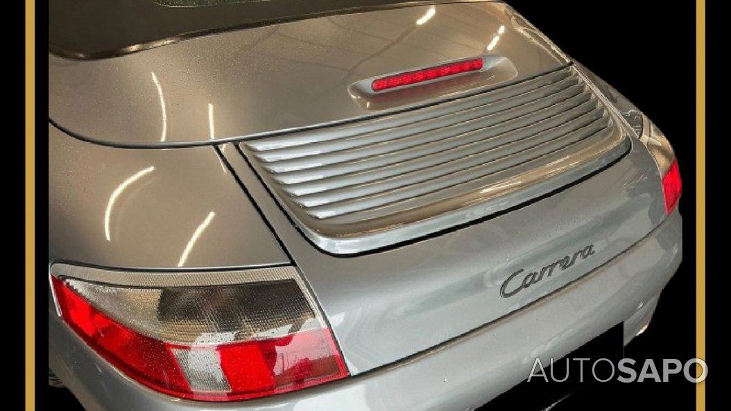 Porsche 911 Carrera Cabrio de 2004