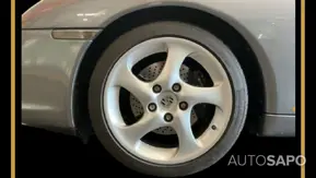 Porsche 911 Carrera Cabrio de 2004