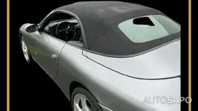 Porsche 911 Carrera Cabrio de 2004