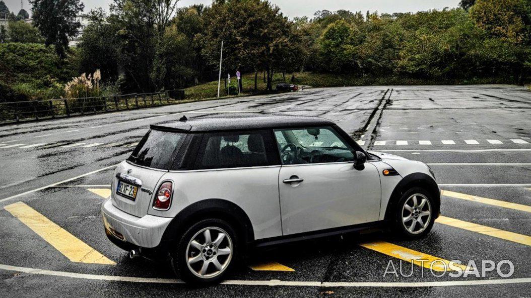 MINI Cooper de 2012