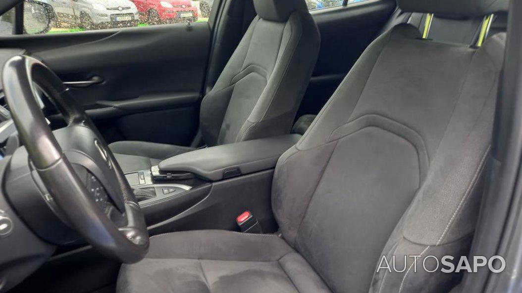 Lexus UX 250h Executive de 2021