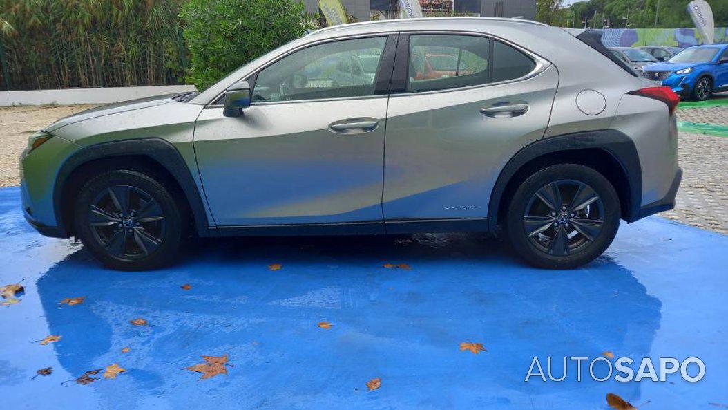 Lexus UX 250h Executive de 2021