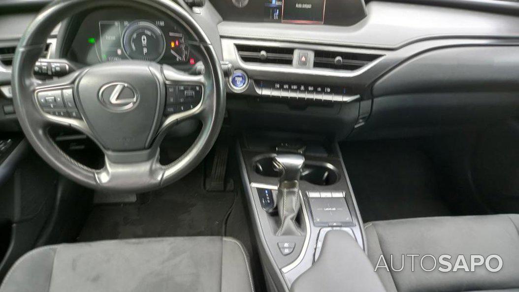 Lexus UX 250h Executive de 2021