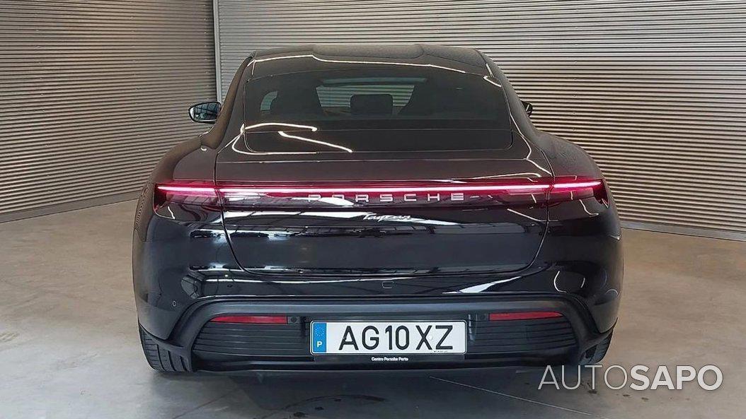 Porsche Taycan de 2021