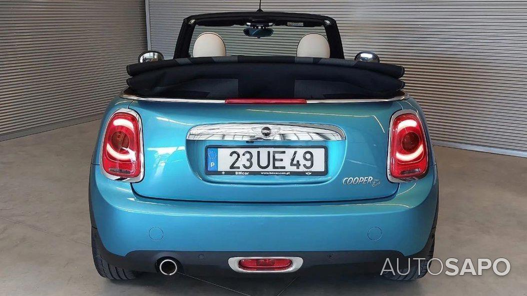 MINI Cabrio Cooper D Auto de 2018