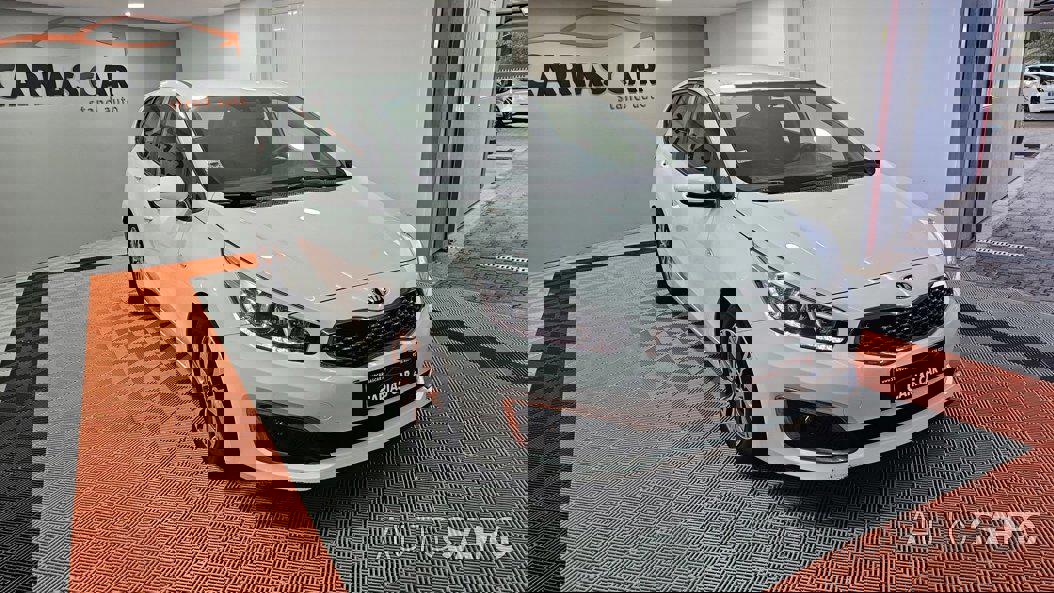 Kia Ceed 1.4 CRDi EX de 2017