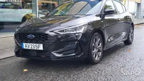 Ford Focus 1.0 EcoBoost MHEV ST-Line de 2023
