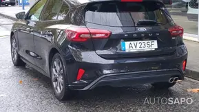 Ford Focus 1.0 EcoBoost MHEV ST-Line de 2023