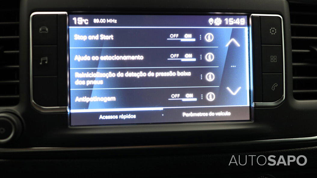 Peugeot Traveller de 2021