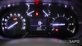 Peugeot Traveller de 2021