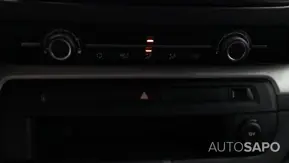 Peugeot Traveller de 2021