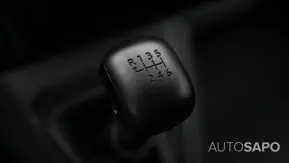 Peugeot Traveller de 2021